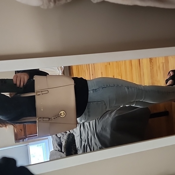 Michael Kors Light Pink Jet Set Tote - Picture 7 of 7